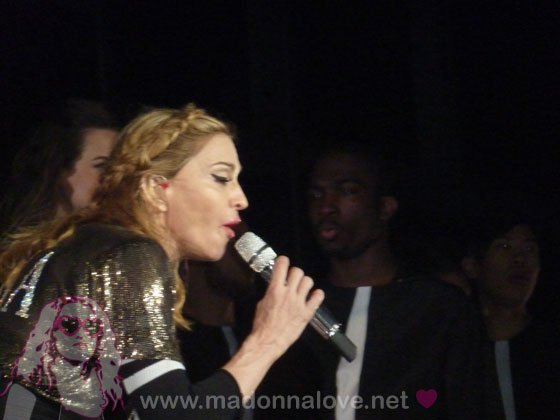 MDNA tour 2012 - Brussels (11)
