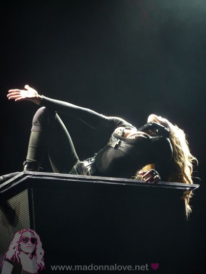 MDNA tour 2012 - Brussels (5)