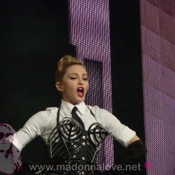 MDNA tour 2012 - Brussels (8)