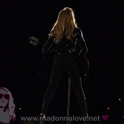 MDNA tour 2012 - Paris (6)