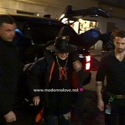 Madonna Artist Exit London Palladium - 06-02-2020(1)