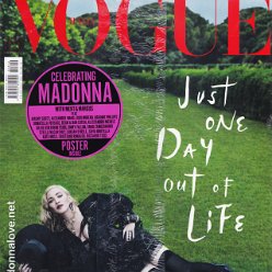Vogue Italia - August 2018 - Italy (cover 2)
