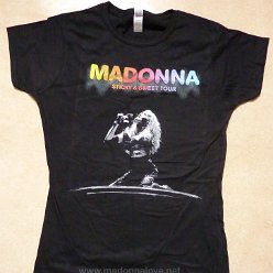 2009 - Sticky & Sweet tour merchandise - T-shirt (3)
