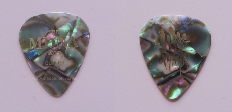 2012 - MDNA tour merchandise - Guitar pick Monte Pittman