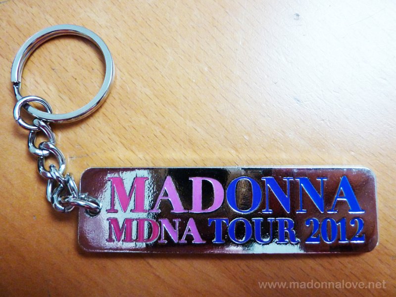 2012 - MDNA tour merchandise - Keychain