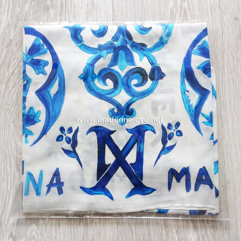 2020 - Madame X tour merchandise - Blue-white scarf