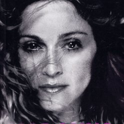 2006 Madonna Pop Confessions (Daniel Ichbiah) - France - ISBN 2-915320-70-5