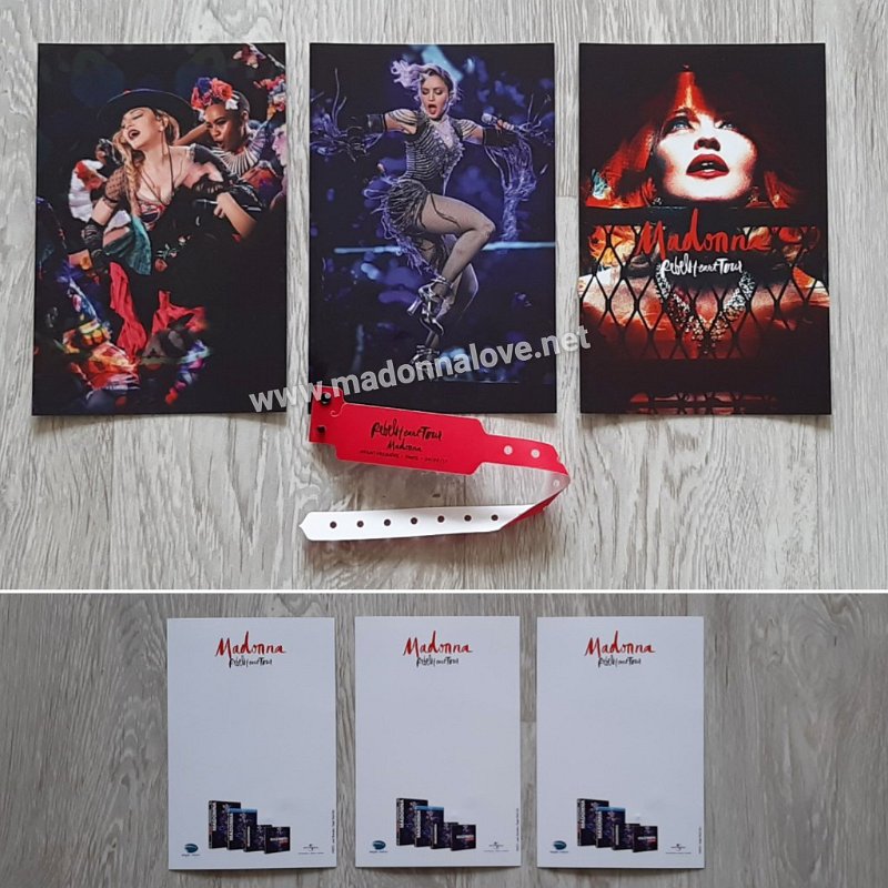 2017 - Rebel Heart Tour official postcard set + wristband (Premiere screening Paris) - France