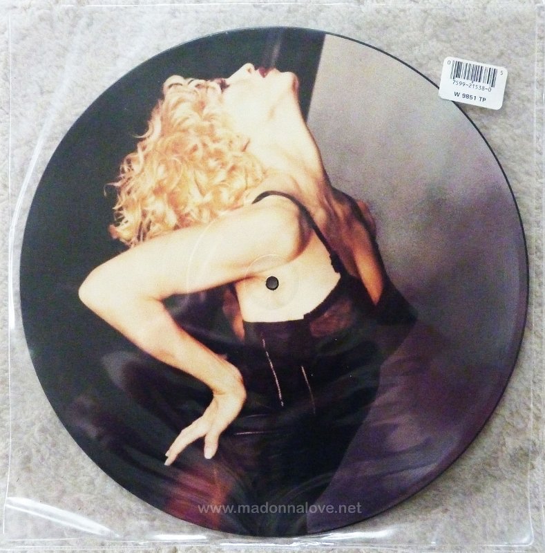 1990 Vogue 12inch Picture disc - Cat.Nr. W9851TP - UK