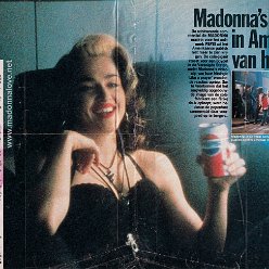 1989 - Unknown month - Prive - Holland - Madonna's cola spot in Amerika van het scherm