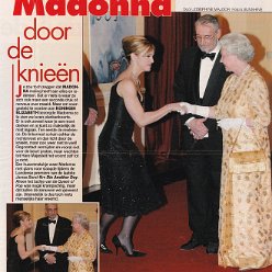 2002 - Unknown month - Prive - Holland - Madonna door de knieen