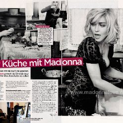 2009 - December - Gala - Germany - In der kuche mit Madonna