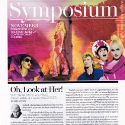 2010 - November - Out - USA - Oh look at her!