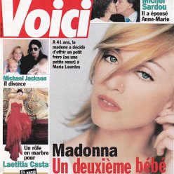 Voici October 1999 - France