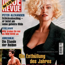 Neue Revue October 2001 - Germany